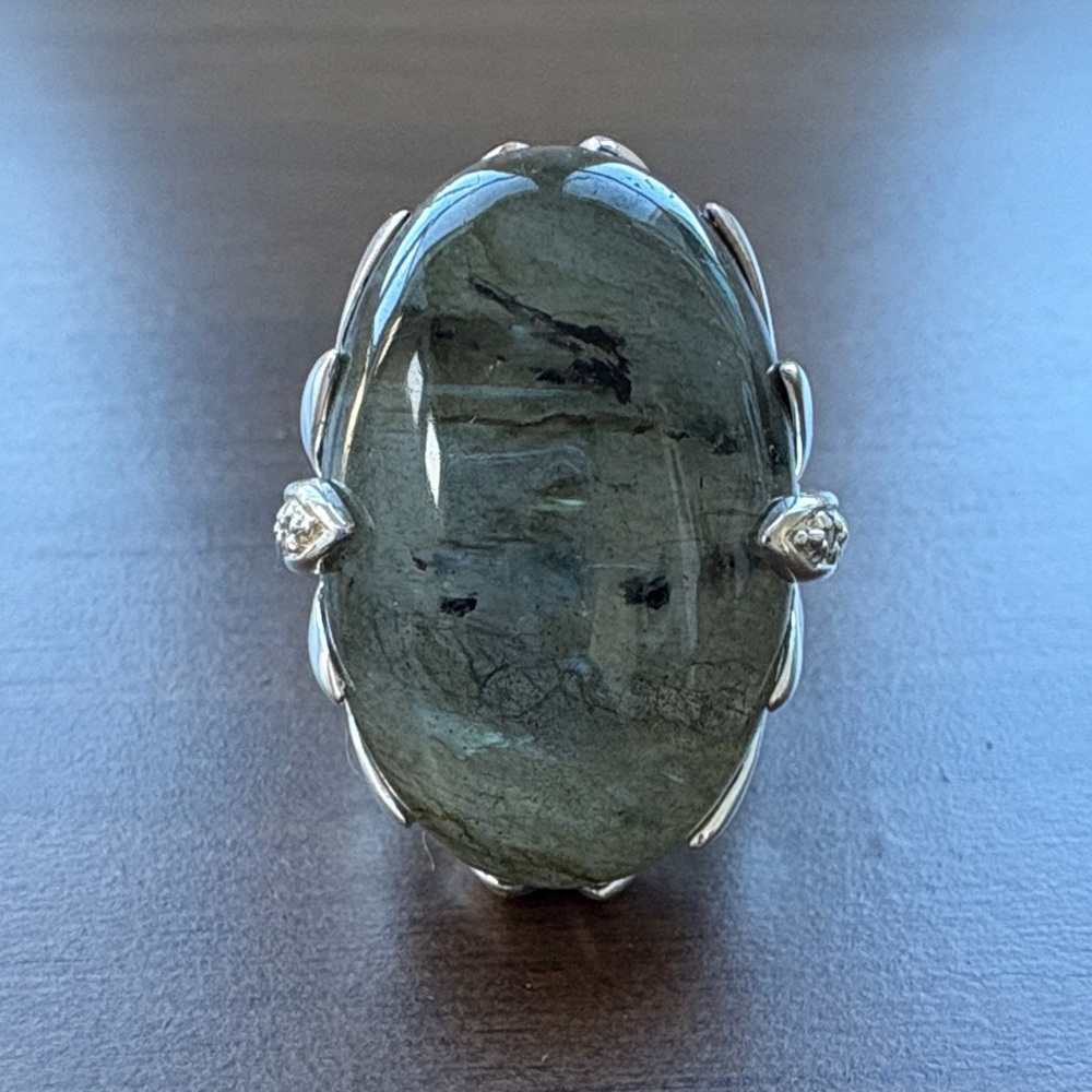 Labradorite w/ Sterling Silver Ring